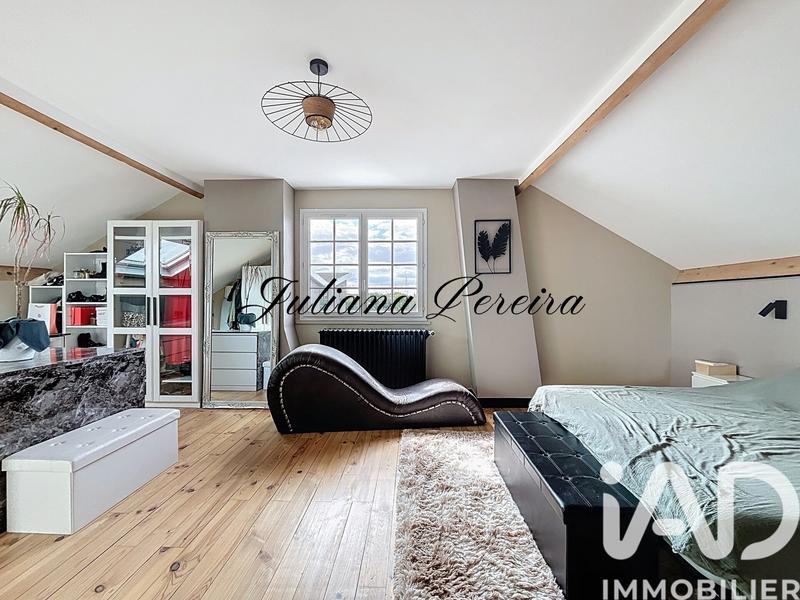 Maison - 142 m² - 7 pièces