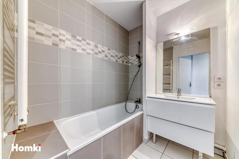 Appartement - 103 m² - 4 pièces