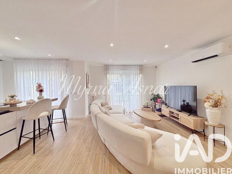 Maison - 122 m² - 6 pièces