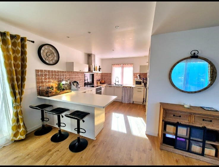 Maison - 123 m² - 4 pièces