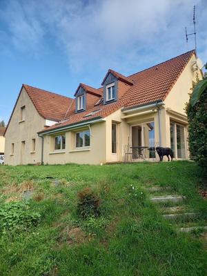 Maison - 190 m² - 8 pièces