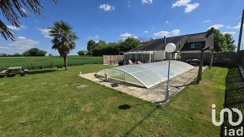 Maison - 370 m² - 10 pièces