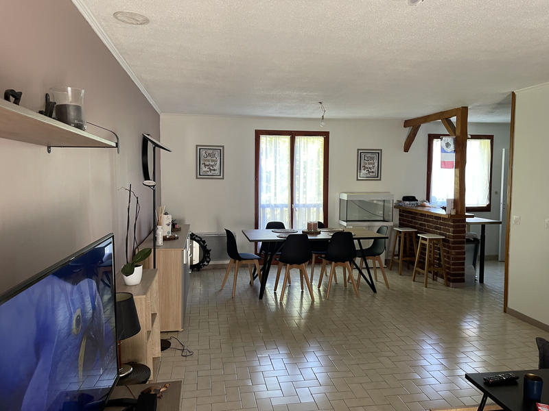 Maison - 95 m² - 6 pièces