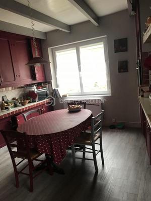 Maison ancienne - 266 m² - 8 pièces