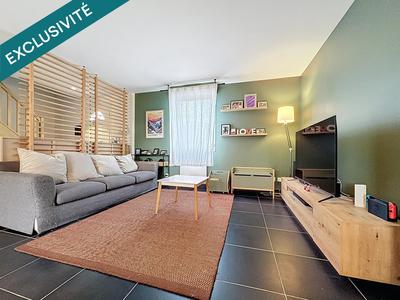 Maison - 144 m² - 9 pièces