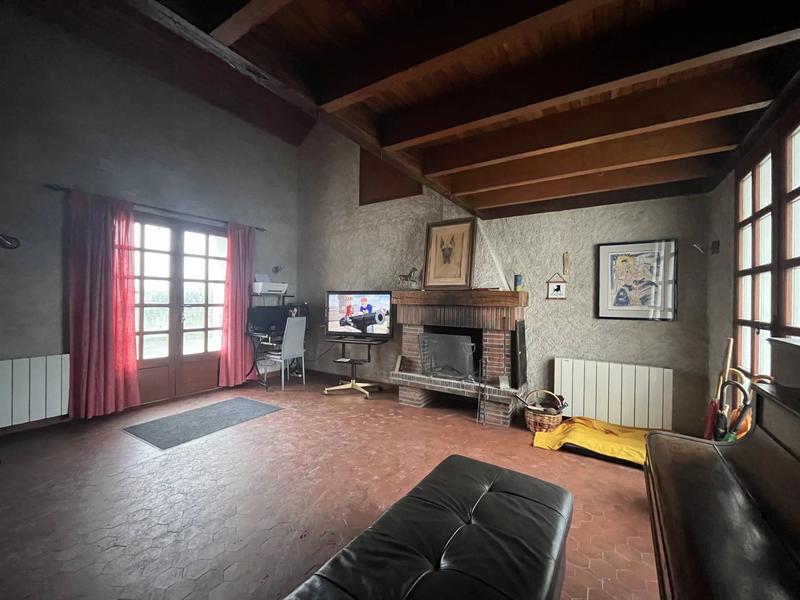 Immeuble - 160 m² - 8 pièces