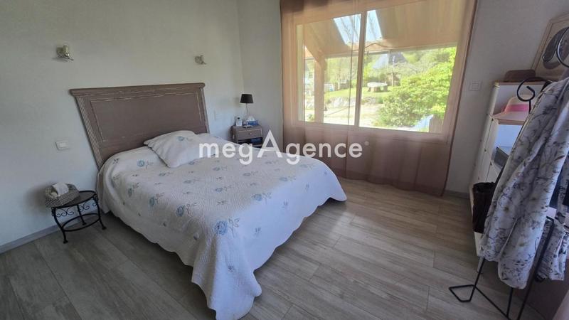 Maison - 315 m² - 5 pièces