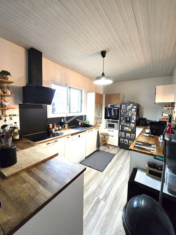 Maison - 129 m² - 5 pièces