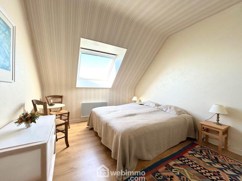 Maison - 193 m² - 8 pièces