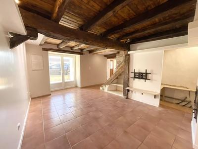 Appartement - 81 m² - 3 pièces