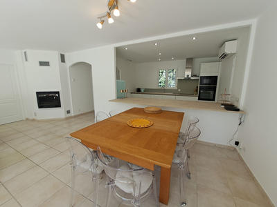 Maison - 114 m² - 5 pièces