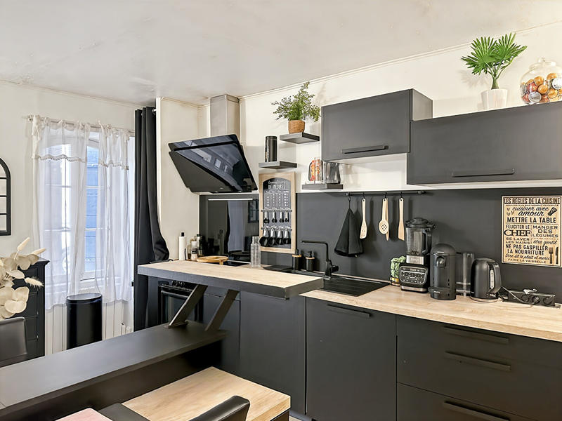 Maison - 90 m² - 5 pièces