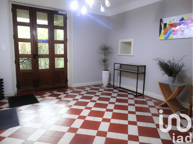 Maison - 194 m² - 10 pièces