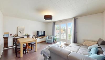 Appartement - 79 m² - 3 pièces