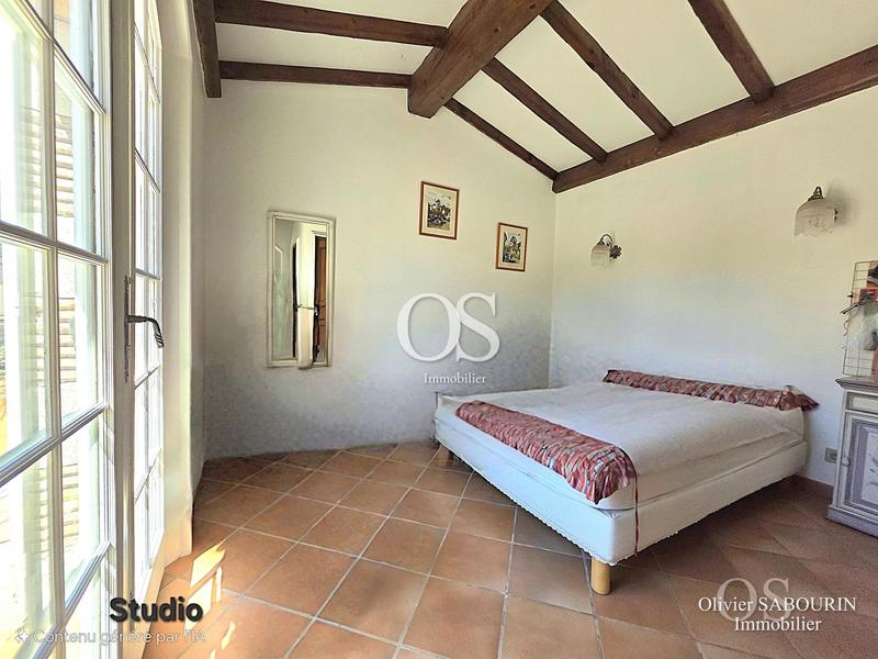 Maison - 165 m² - 6 pièces