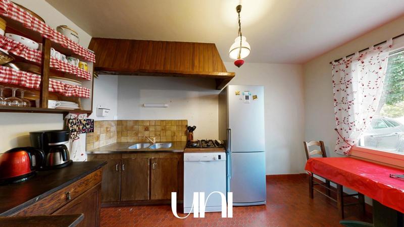 Maison - 110 m² - 6 pièces