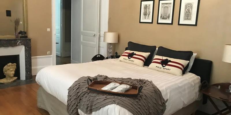 Château - 838 m² - 26 pièces