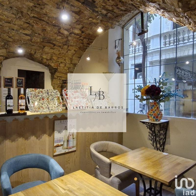 Local commercial - 271 m²