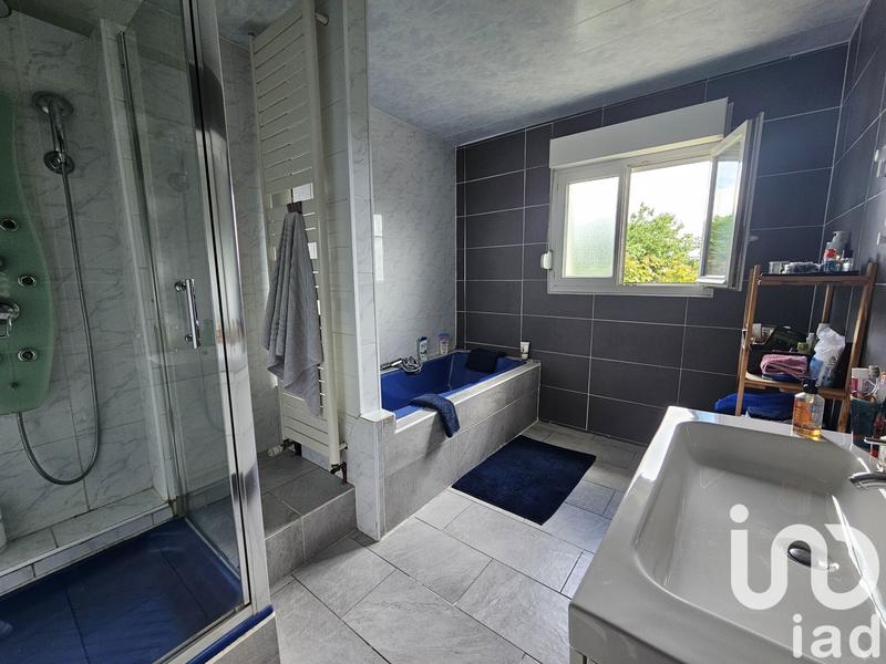 Maison - 161 m² - 6 pièces