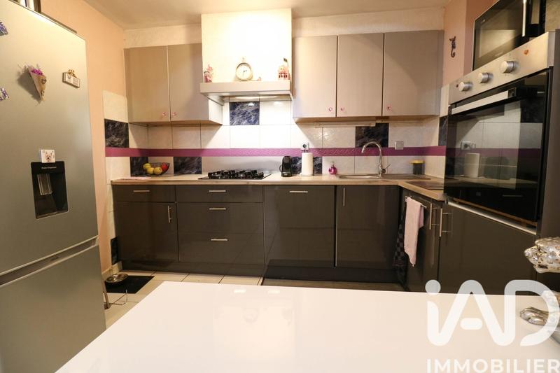 Maison de village - 74 m² - 4 pièces