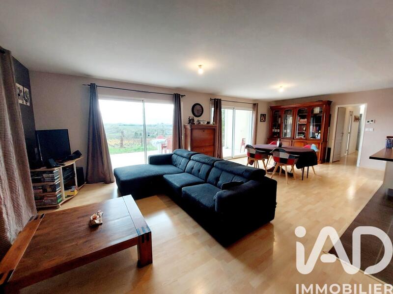 Maison de village - 122 m² - 5 pièces