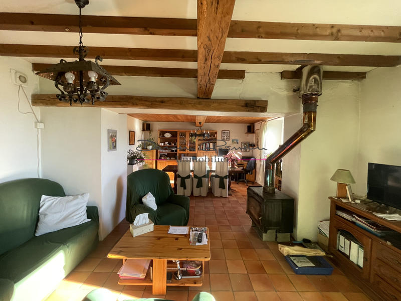 Maison - 96 m² - 4 pièces