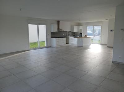 Maison - 128 m² - 5 pièces