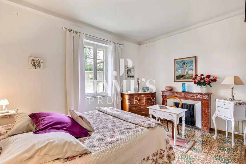 Maison - 165 m² - 6 pièces