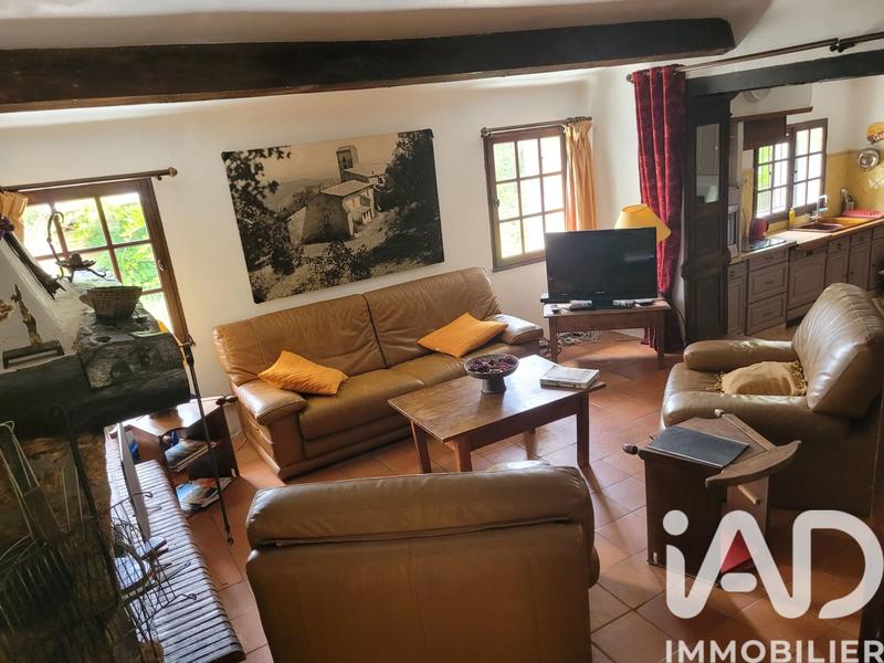 Maison - 195 m² - 6 pièces