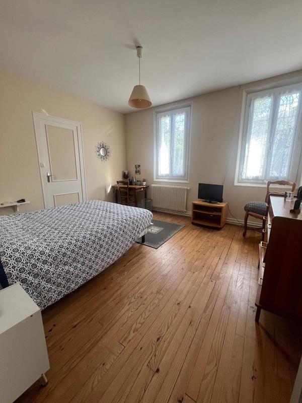 Maison - 209 m² - 5 pièces