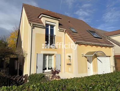 Maison - 105 m² - 5 pièces