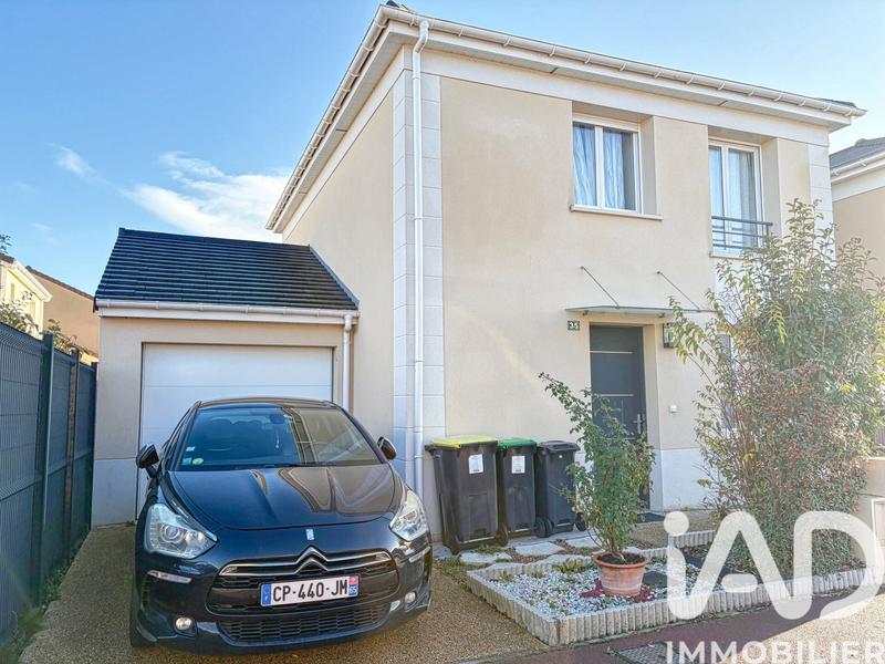 Maison - 81 m² - 4 pièces