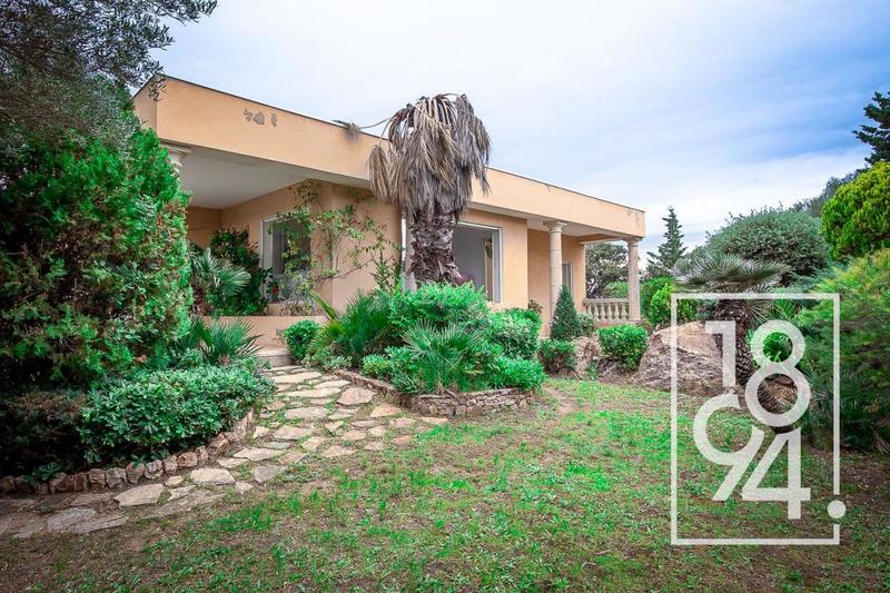 Villa - 200 m² - 7 pièces