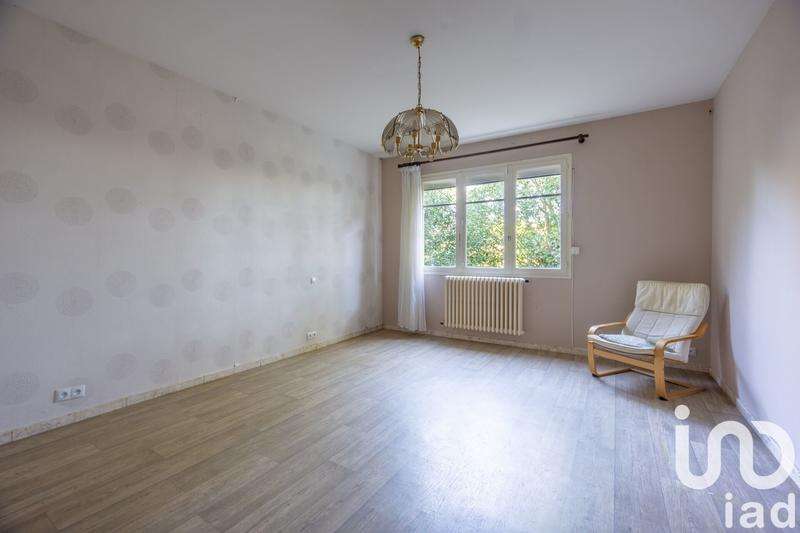 Maison - 260 m² - 9 pièces