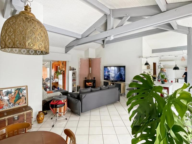 Maison - 144 m² - 6 pièces