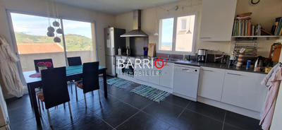 Villa - 92 m² - 4 pièces