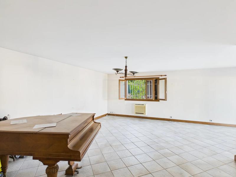 Maison - 155 m² - 5 pièces