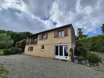 Maison - 172 m² - 6 pièces