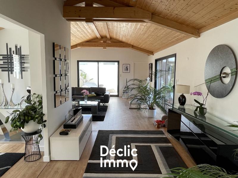 Maison d'architecte - 178 m² - 5 pièces