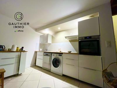 Maison jumelée - 66 m² - 3 pièces