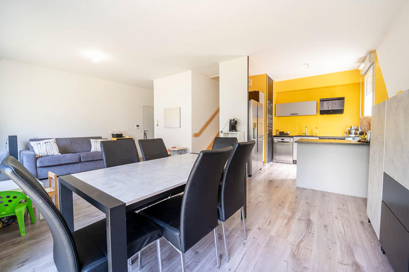 Appartement - 85 m² - 4 pièces