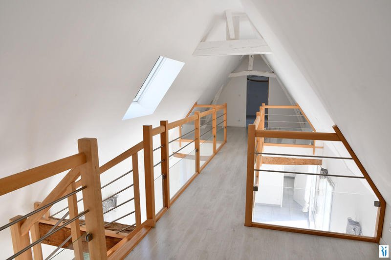 Maison - 98 m² - 5 pièces