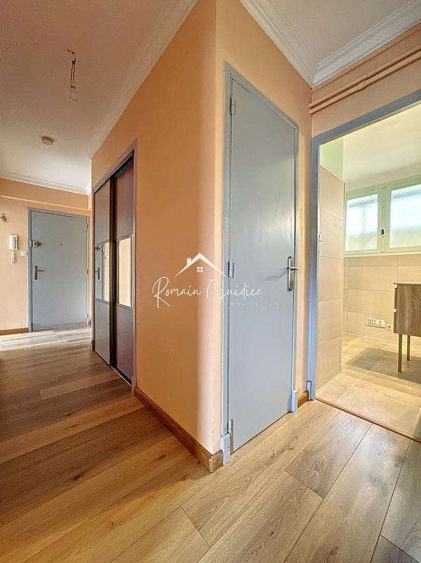 Appartement - 67 m² - 3 pièces