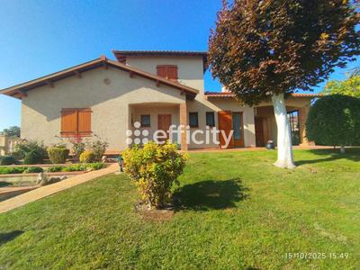 Pavillon - 140 m² - 6 pièces