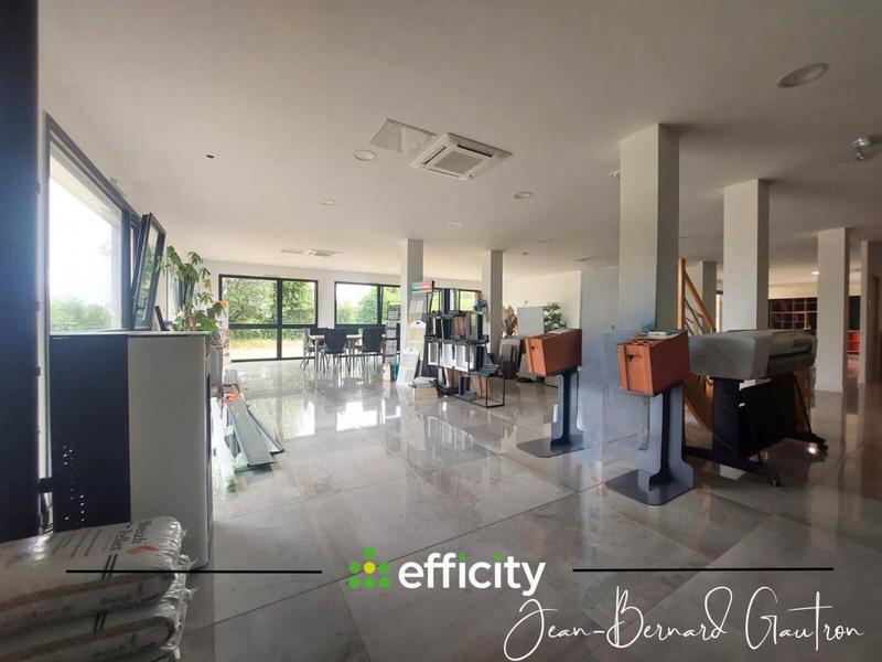 Bureau - 220 m² - 7 pièces