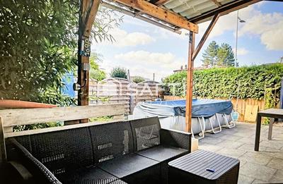 Maison - 106 m² - 6 pièces