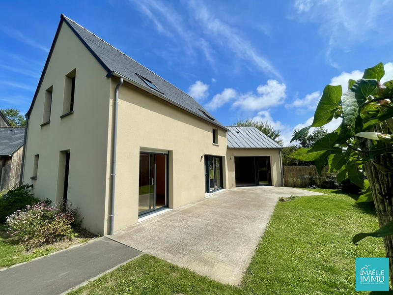 Maison - 137 m² - 5 pièces