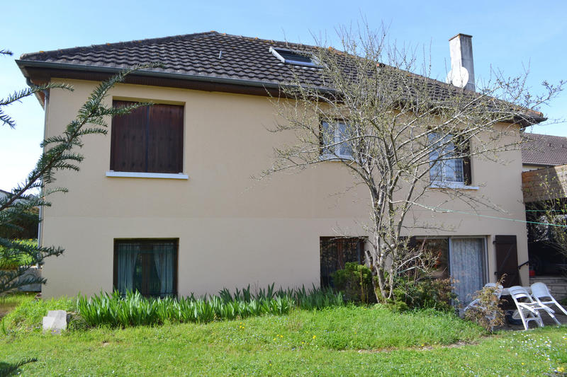 Maison - 147 m² - 5 pièces