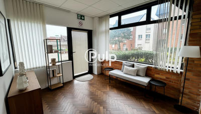 Local d'activité / Entrepôt - 36 m² - 5 pièces