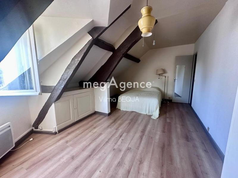 Maison - 136 m² - 8 pièces